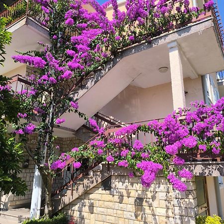 Apartments Lirio Umag Exterior foto